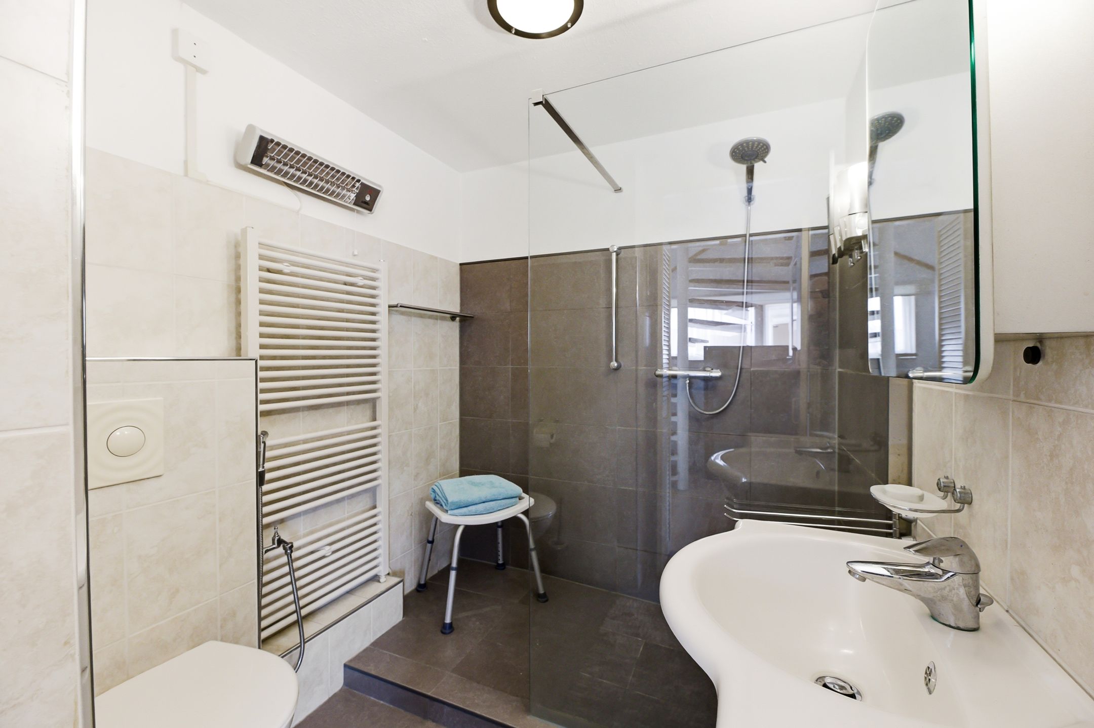 Foto 30 van Boulevard De Ruyter 312