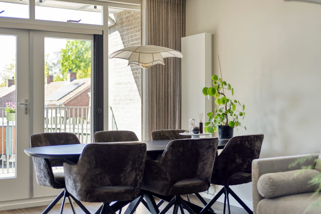 Photo 11 of Moleneindplein 4-A