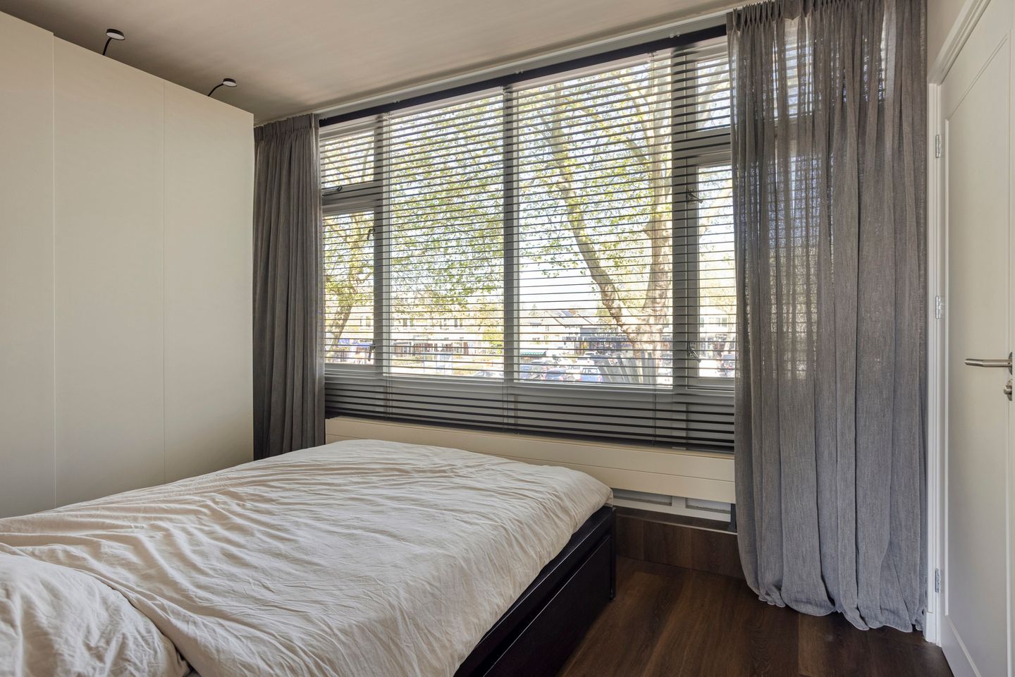 Photo 14 of Moleneindplein 4-A