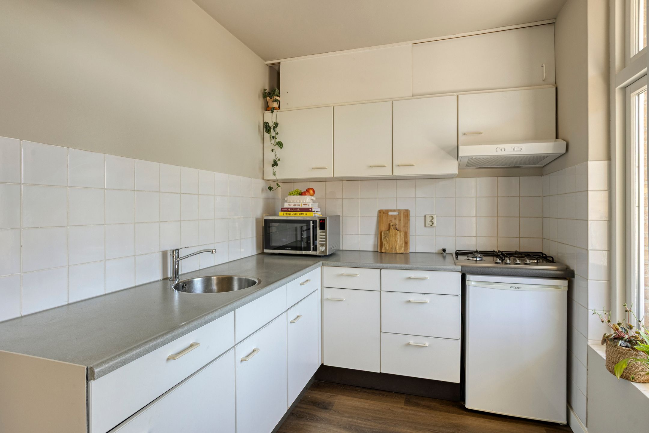 Photo 9 of Moleneindplein 4-A