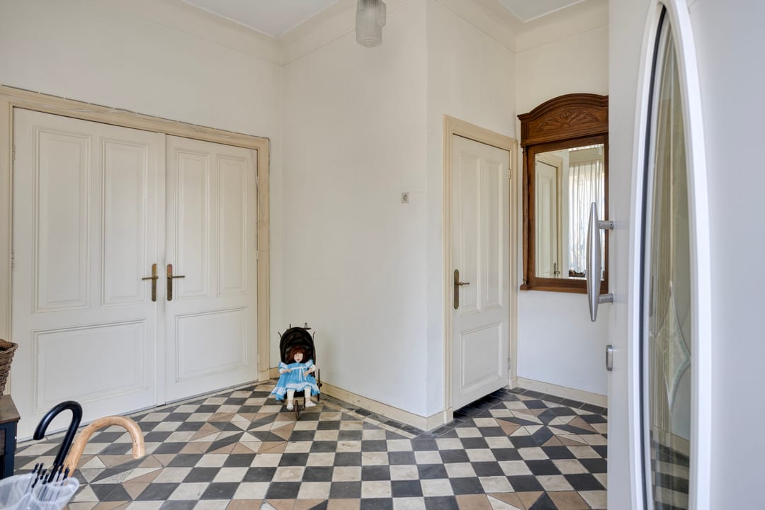Spacious detached home with 7 bedrooms in Schimmert village center — 8