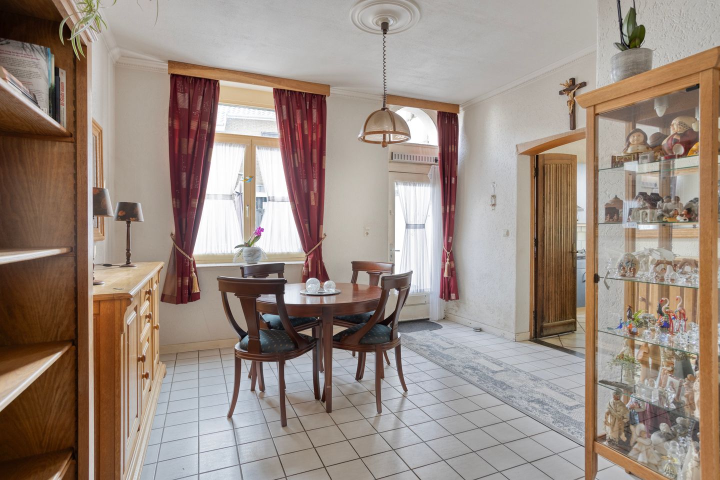 Spacious detached home with 7 bedrooms in Schimmert village center — 14