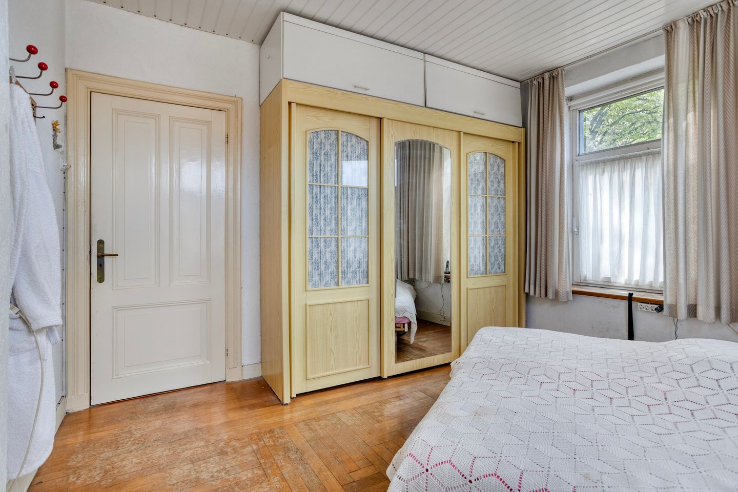 Spacious detached home with 7 bedrooms in Schimmert village center — 25