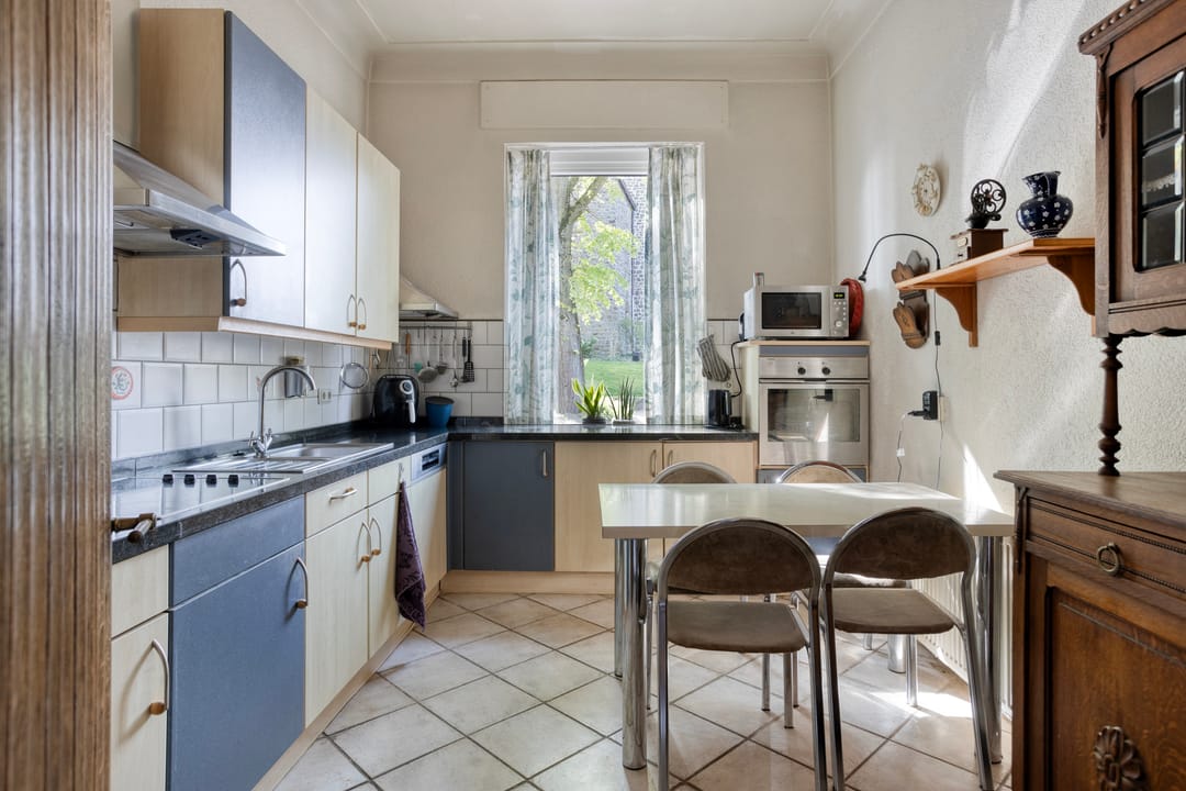 Spacious detached home with 7 bedrooms in Schimmert village center — 17