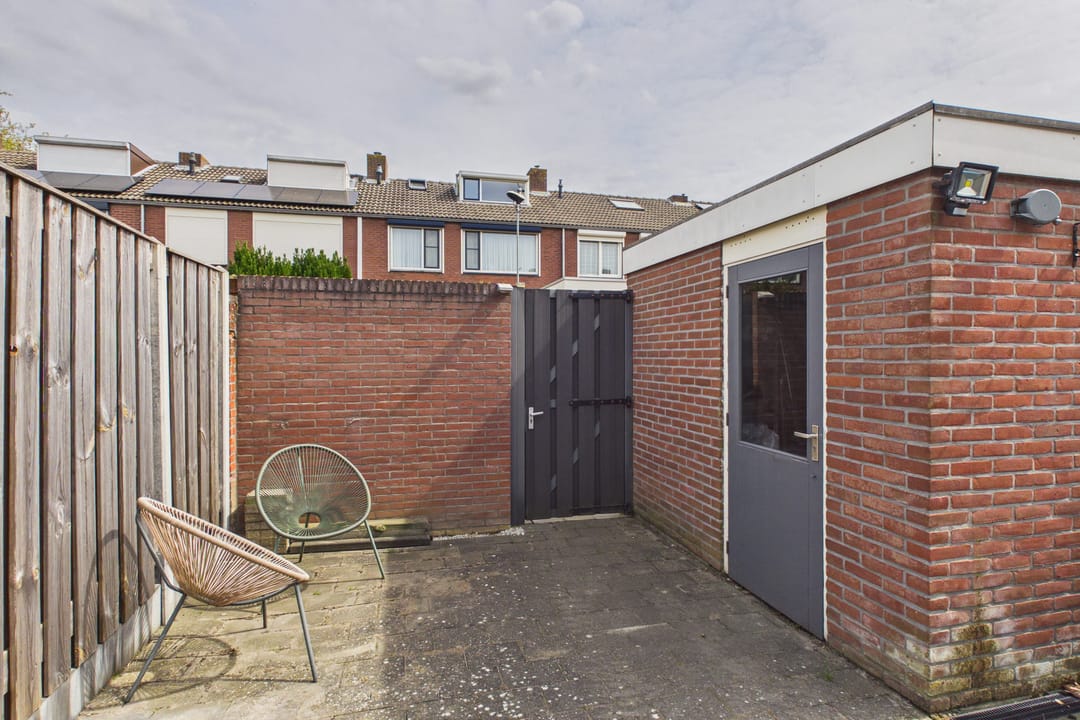 Foto 41 van van der Waalsstraat 37