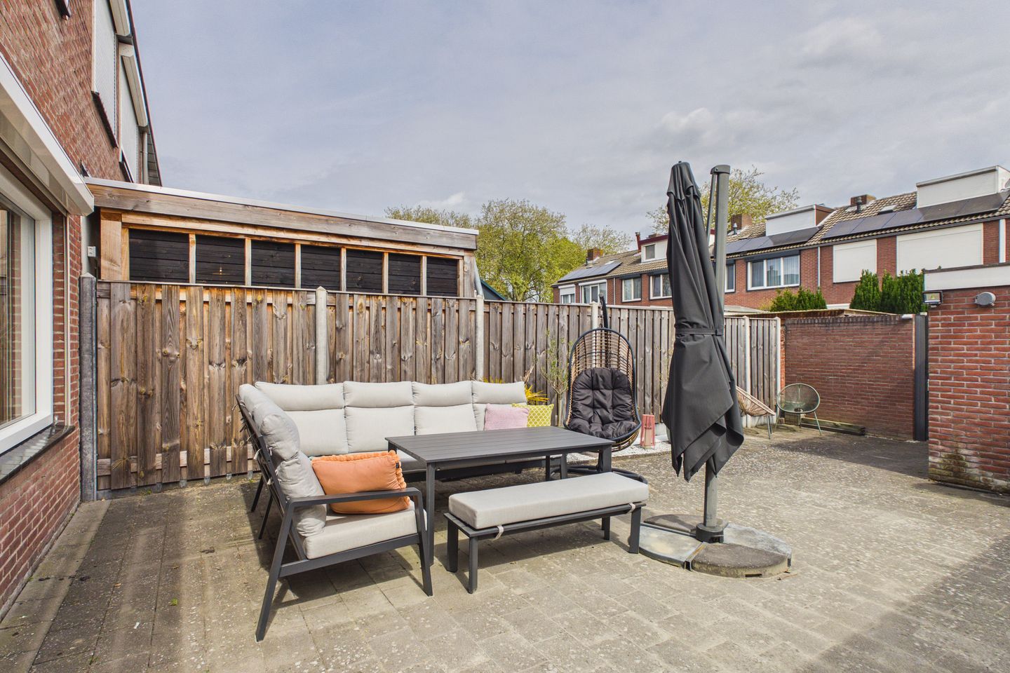 Foto 40 van van der Waalsstraat 37