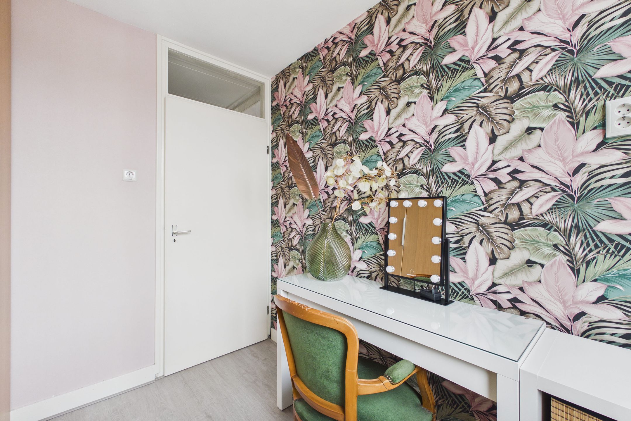 Foto 27 van van der Waalsstraat 37