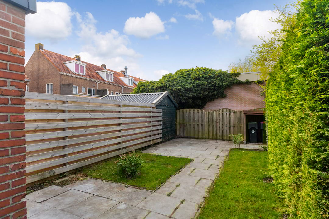 Foto 16 van Aert van der Neerstraat 5