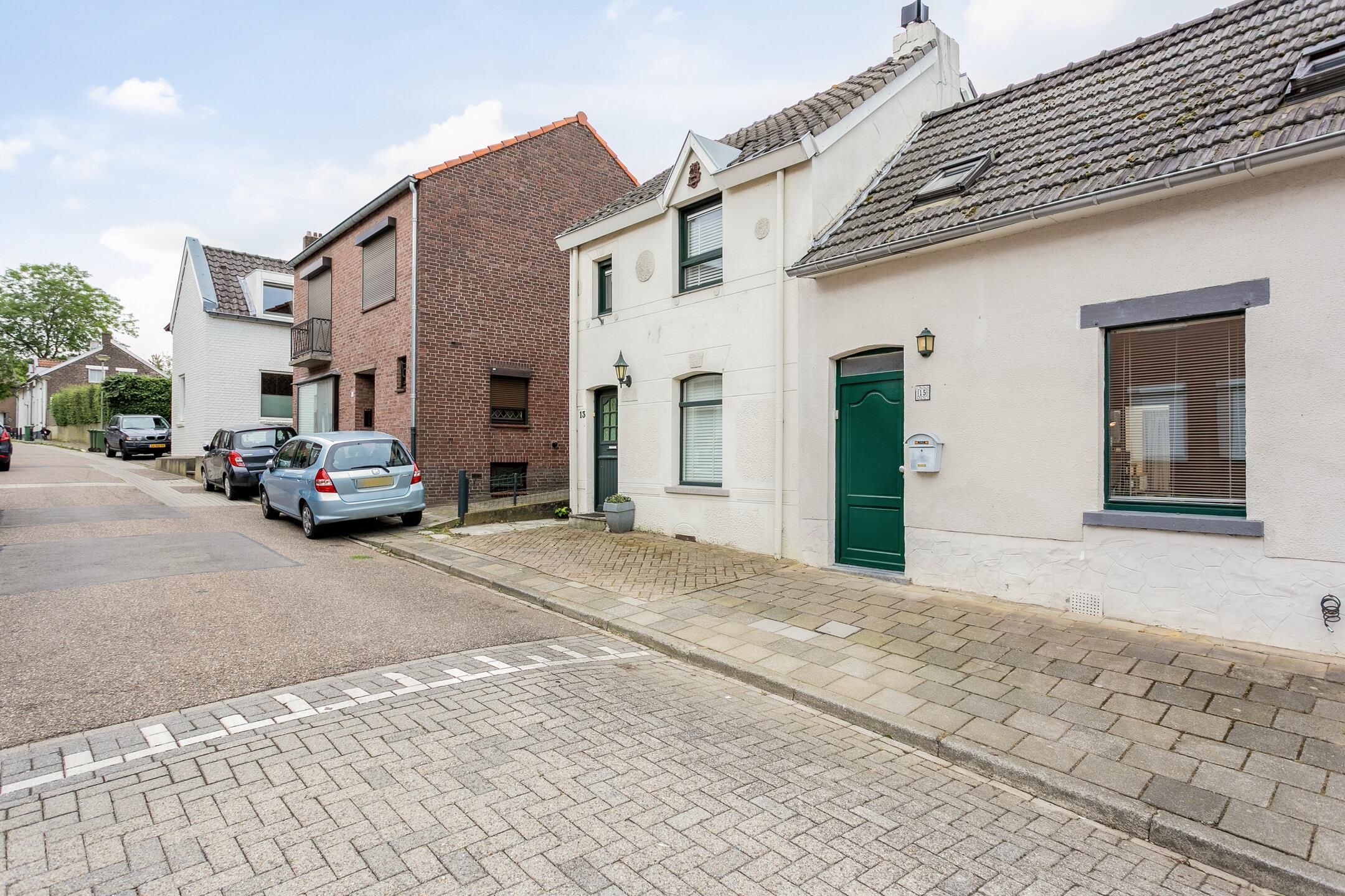 Hovenstraat 15 