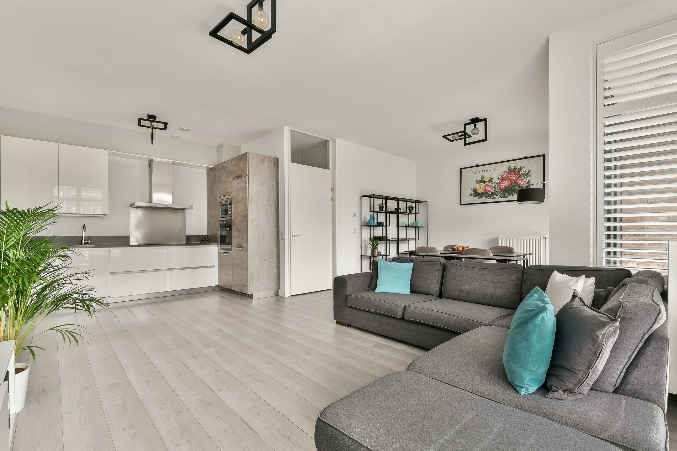 Foto 9 van Emmy Andriessestraat 337