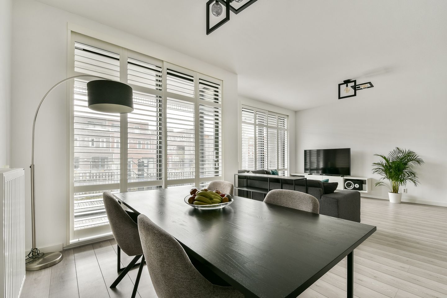 Foto 10 van Emmy Andriessestraat 337