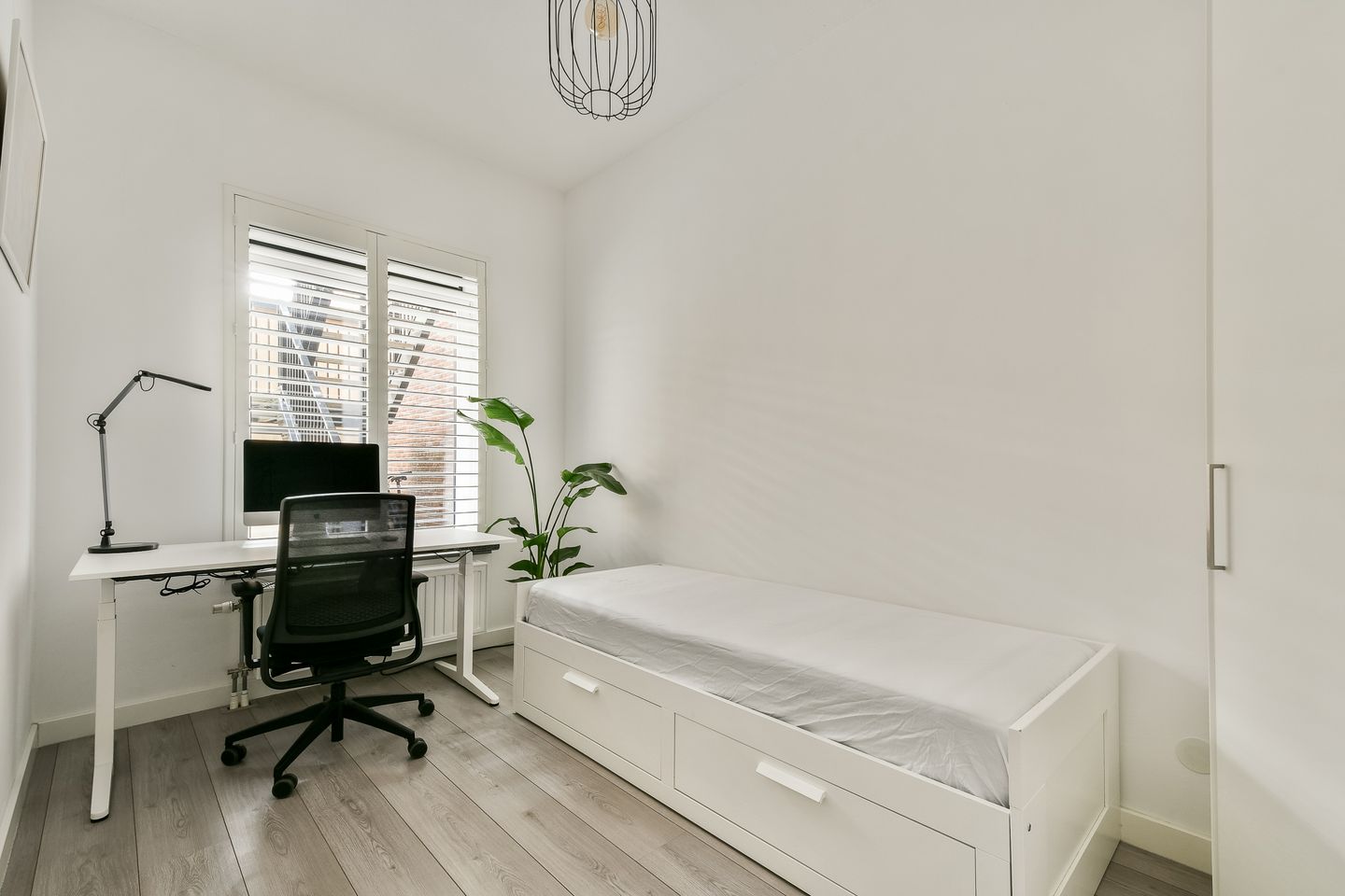 Foto 20 van Emmy Andriessestraat 337