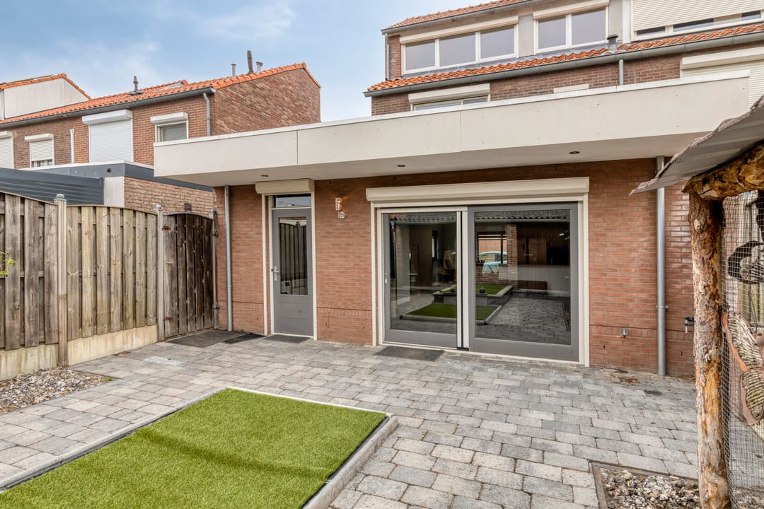 Foto 26 van Vogelpoelstraat 9