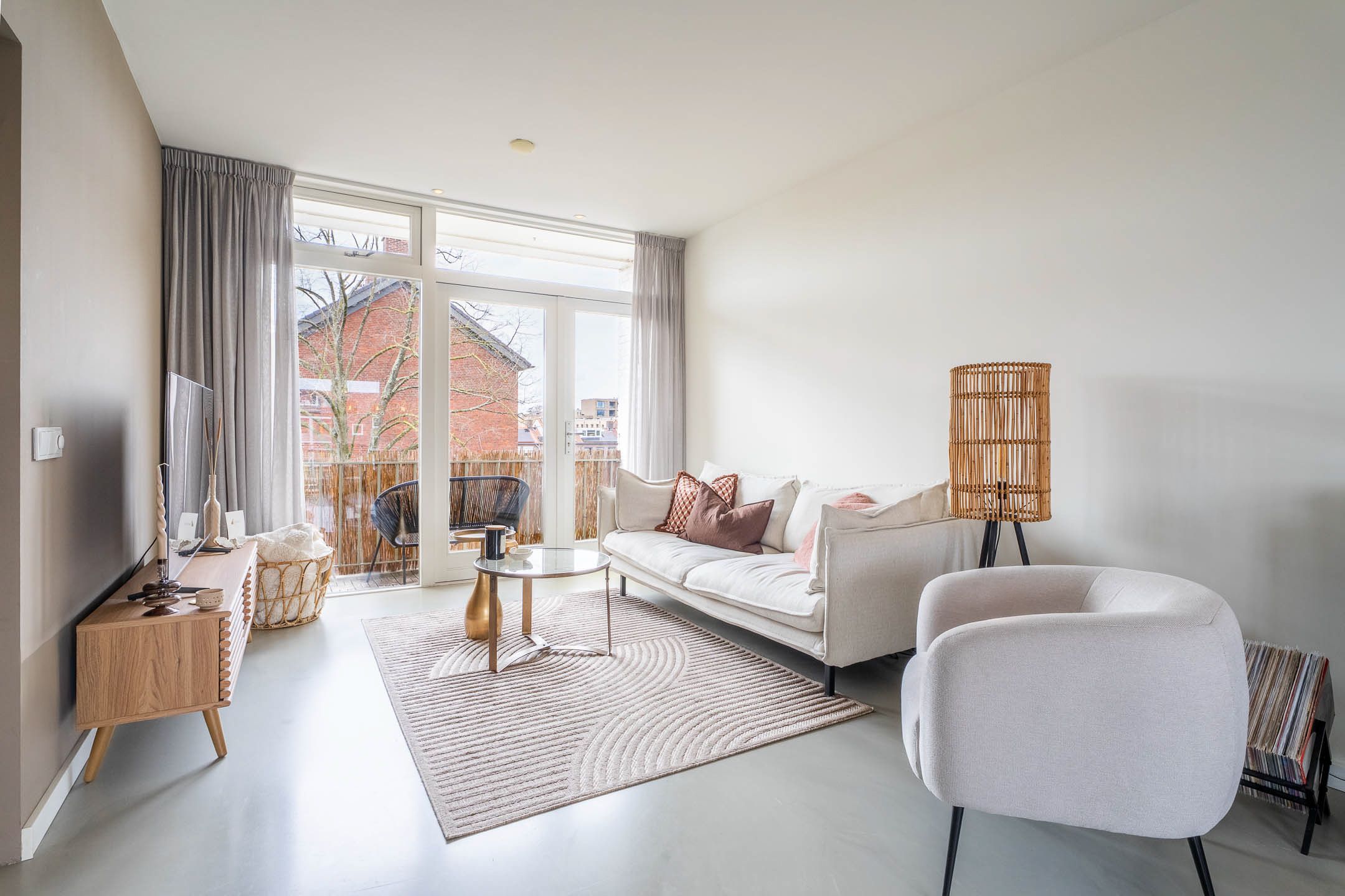 Fully Renovated Maisonette in Popular Liniekwartier, Breda — 9