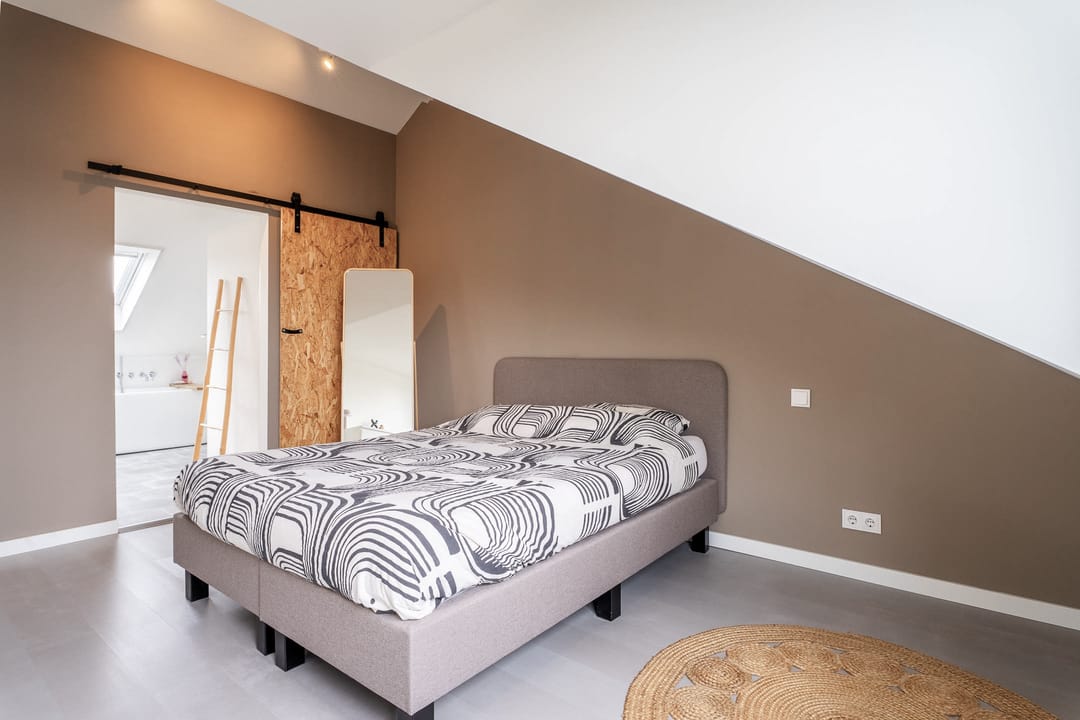 Fully Renovated Maisonette in Popular Liniekwartier, Breda — 22
