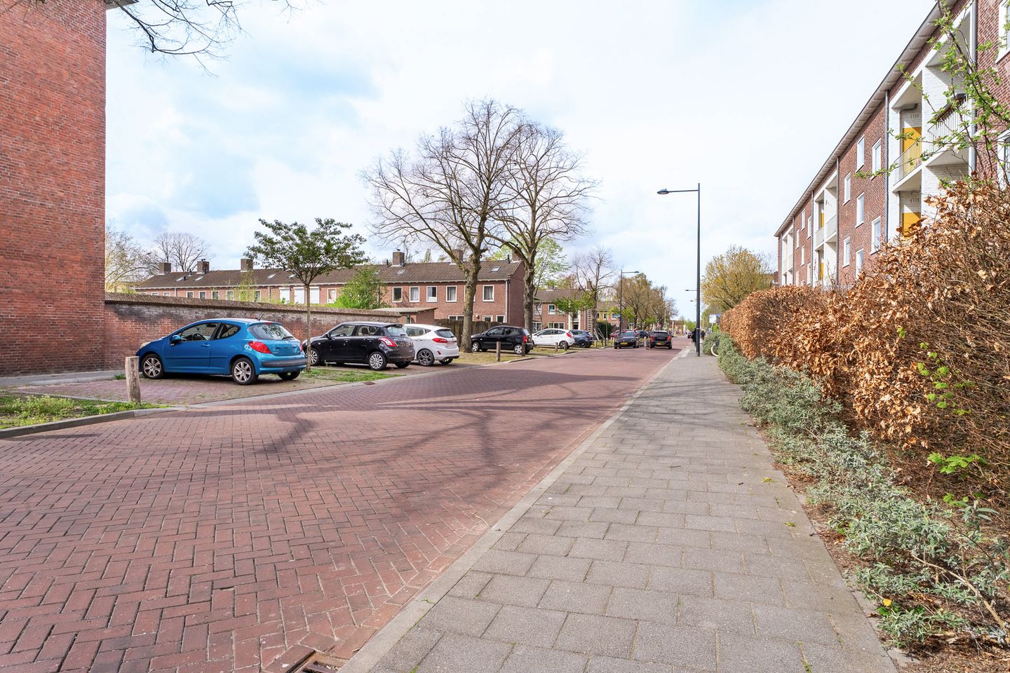 Fully Renovated Maisonette in Popular Liniekwartier, Breda — 29