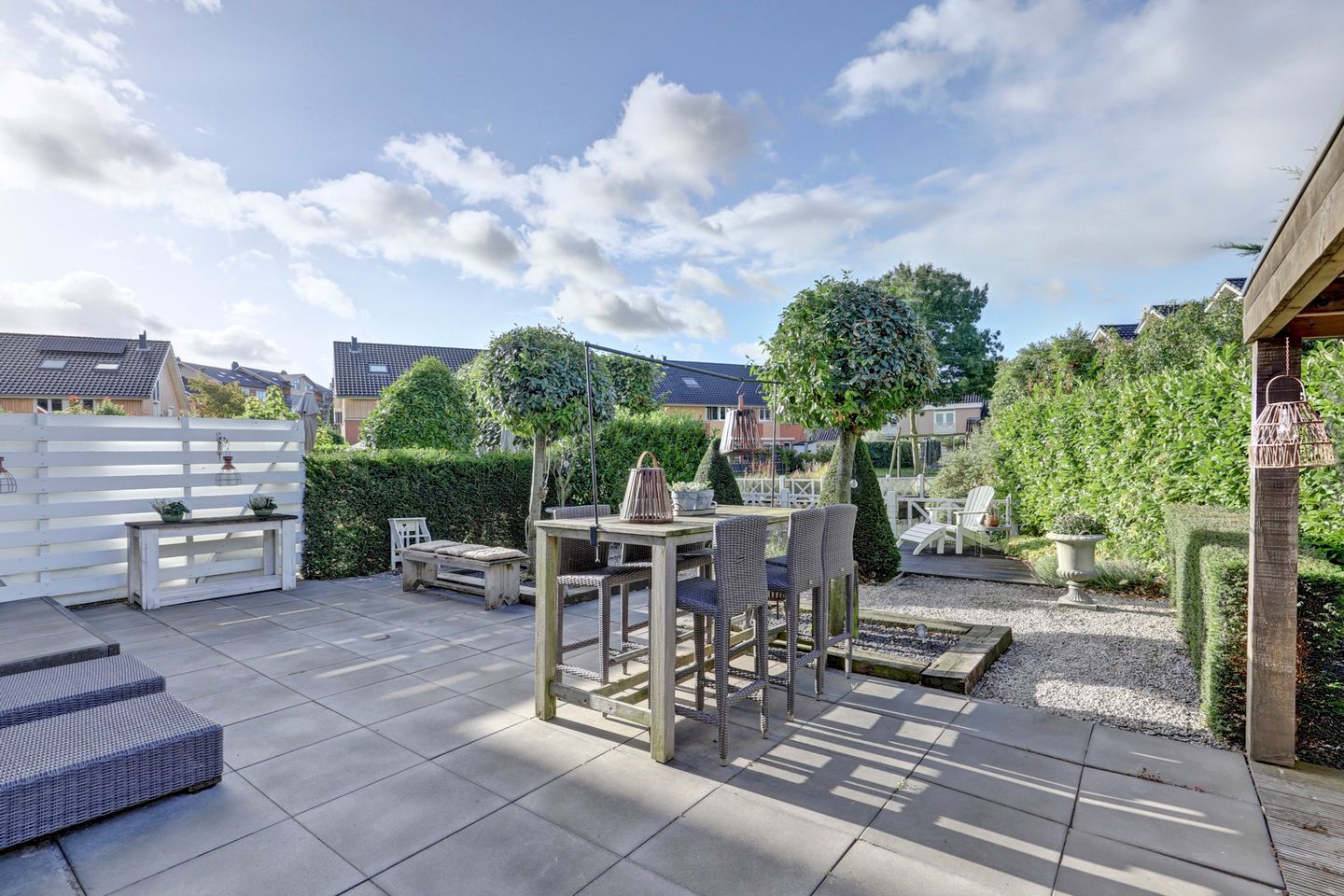 Luxurious Semi-Detached Home with Water Views in Sveaborg — 40
