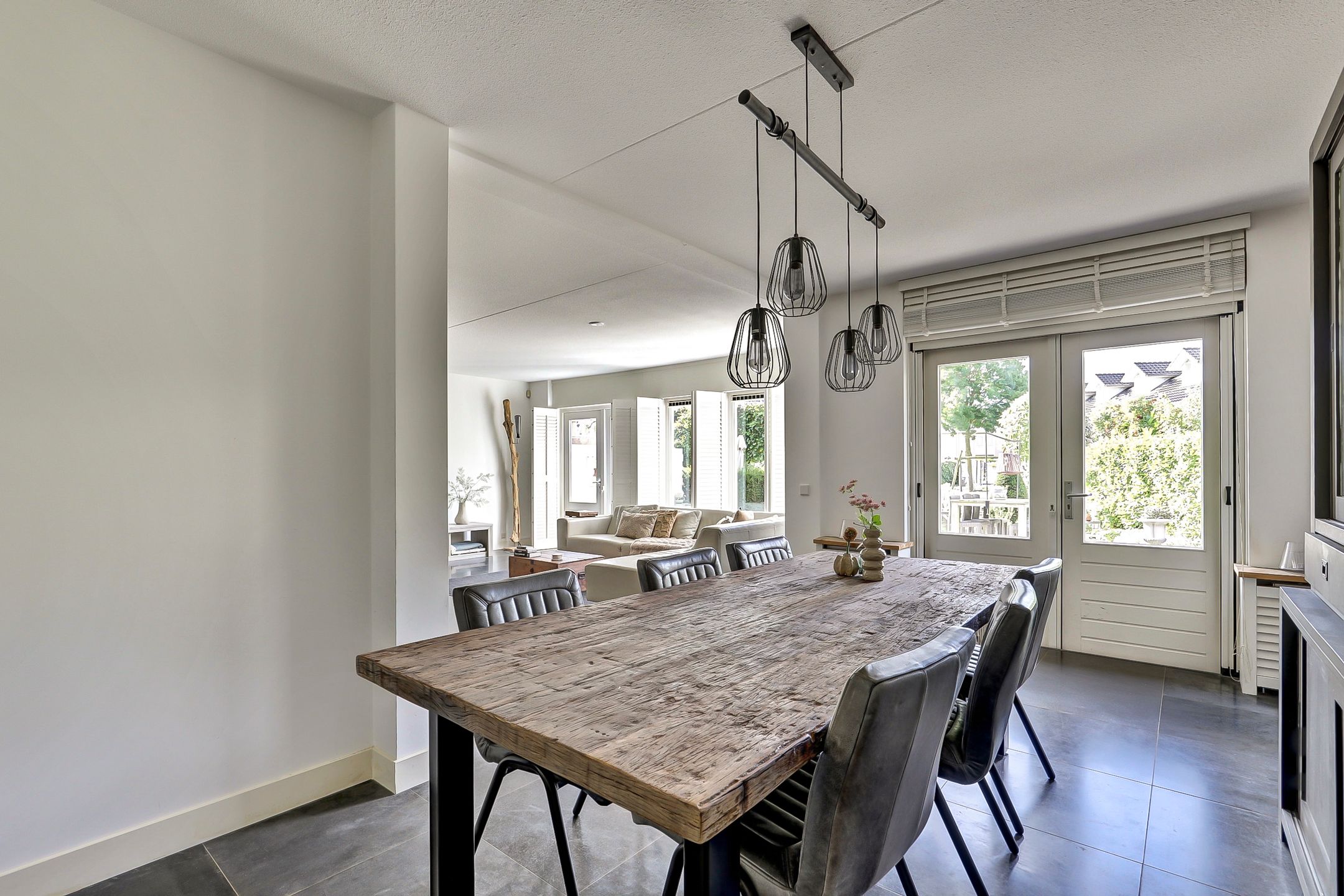 Luxurious Semi-Detached Home with Water Views in Sveaborg — 15