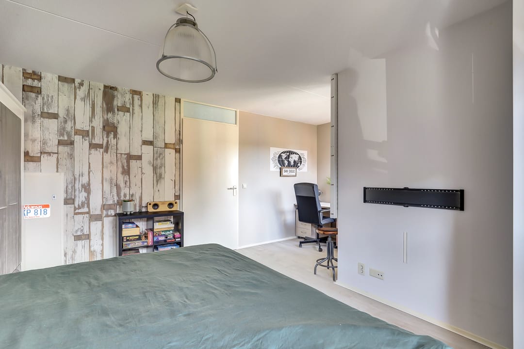 Luxurious Semi-Detached Home with Water Views in Sveaborg — 23