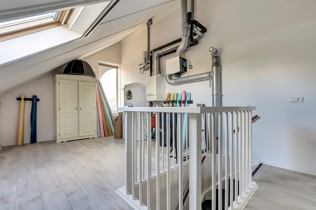 Luxurious Semi-Detached Home with Water Views in Sveaborg — 32