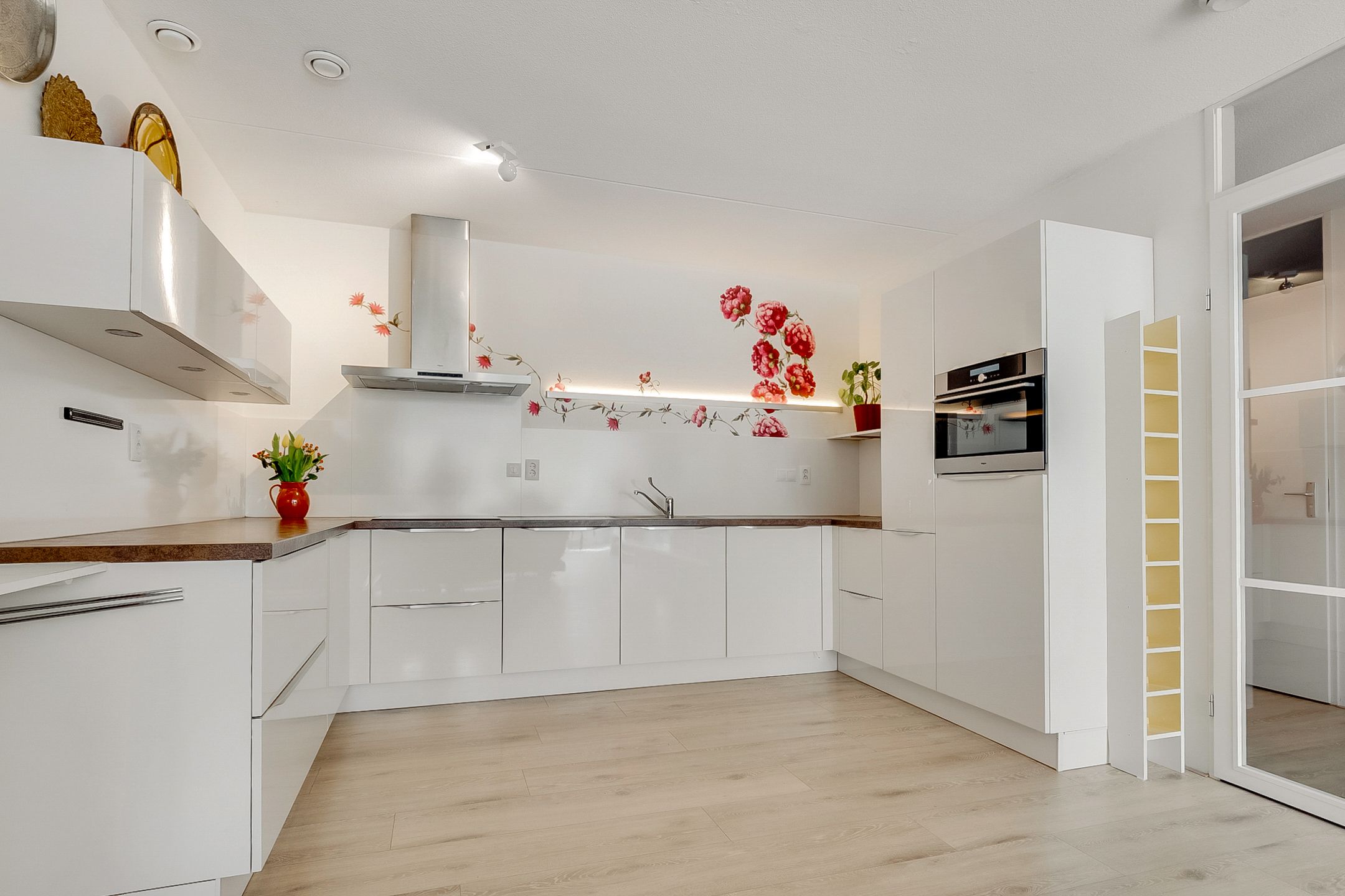 Photo 18 of Trompstaete 82