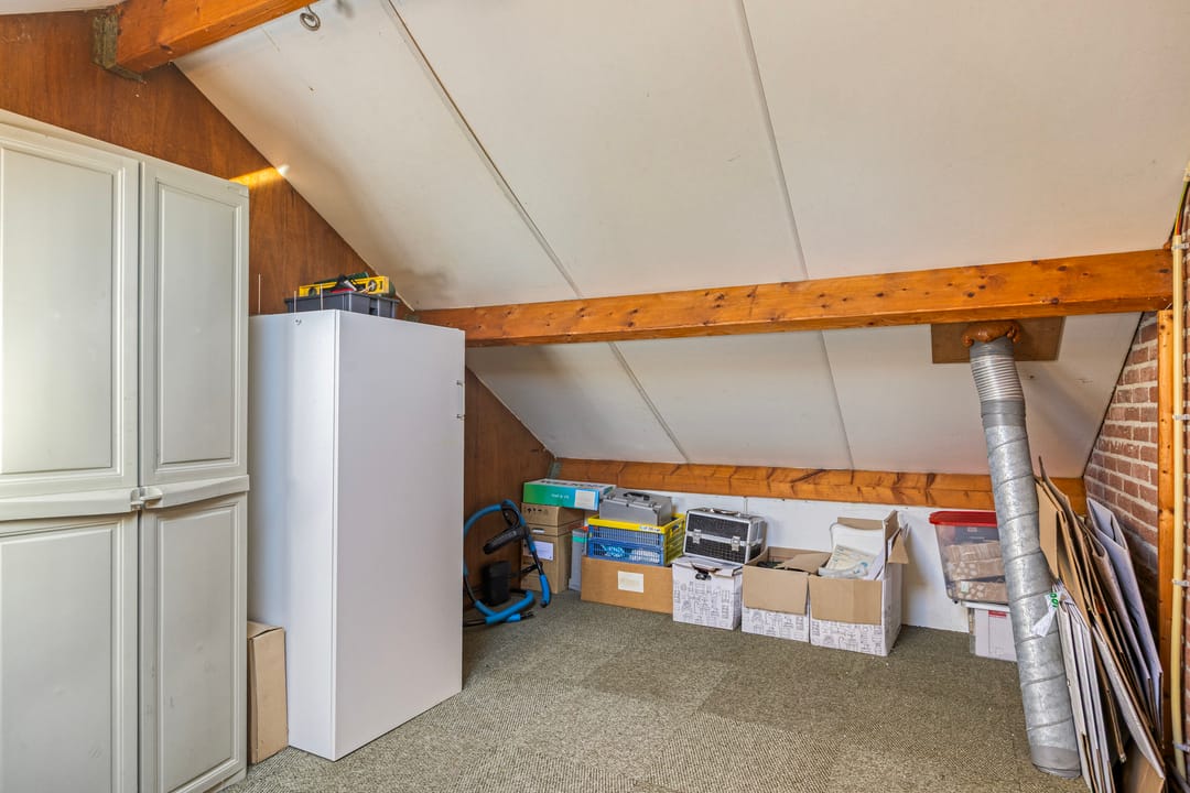 Spacious Semi-Detached Home with Garage and Additional Living Space in Lierderholthuis — 31