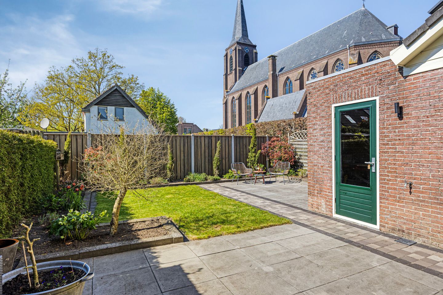 Spacious Semi-Detached Home with Garage and Additional Living Space in Lierderholthuis — 35