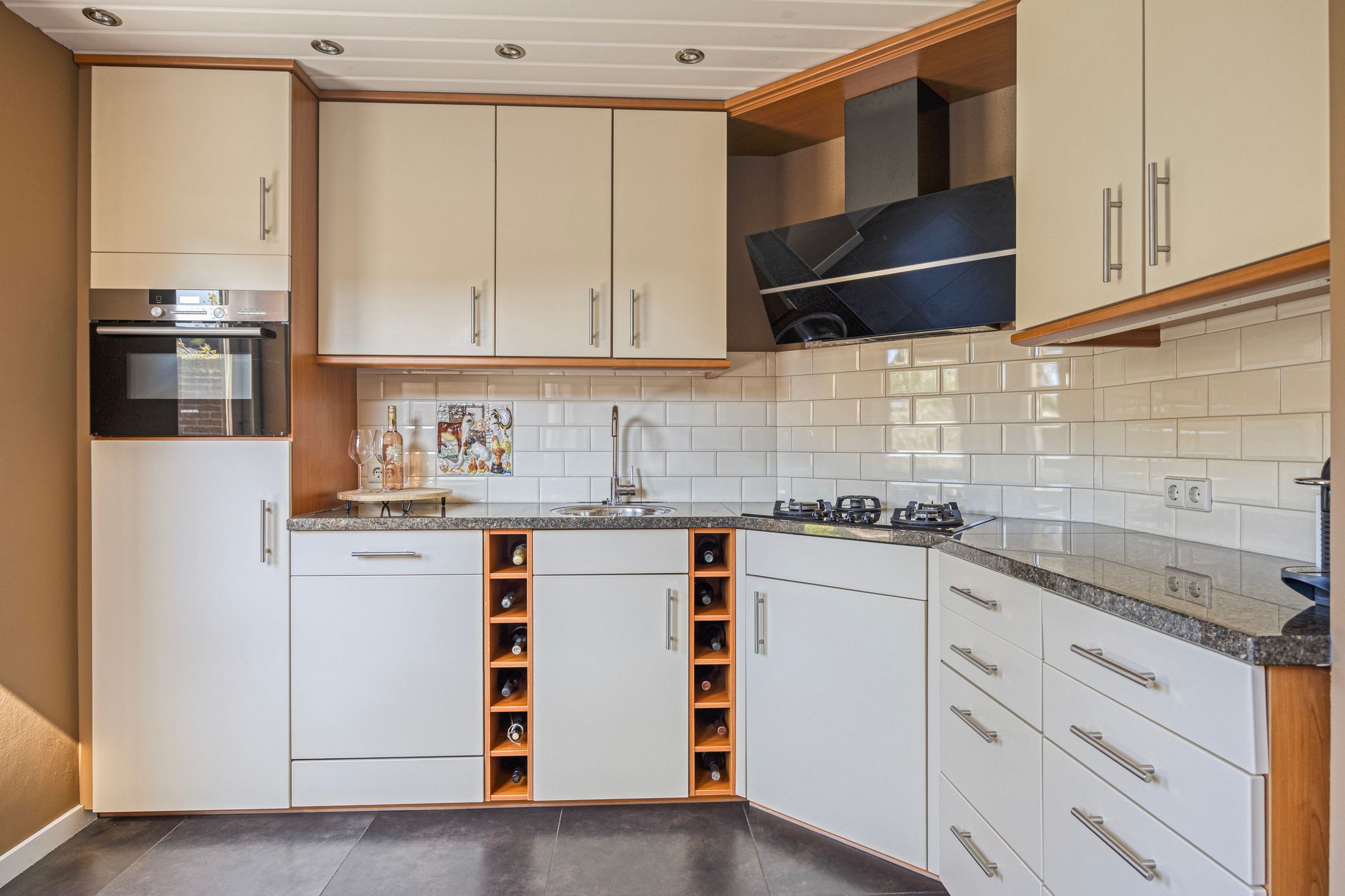 Spacious Semi-Detached Home with Garage and Additional Living Space in Lierderholthuis — 15