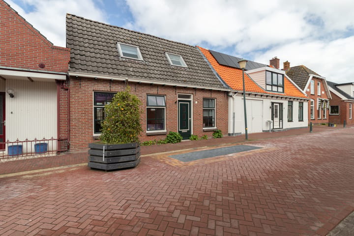 Photo 5 of Hoofdstraat 59