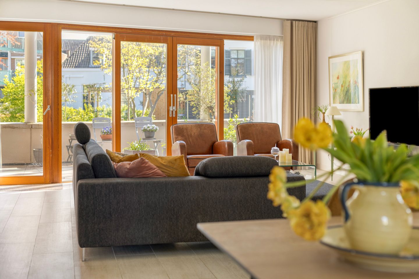 Foto 19 van Nieuwstraat 14-02