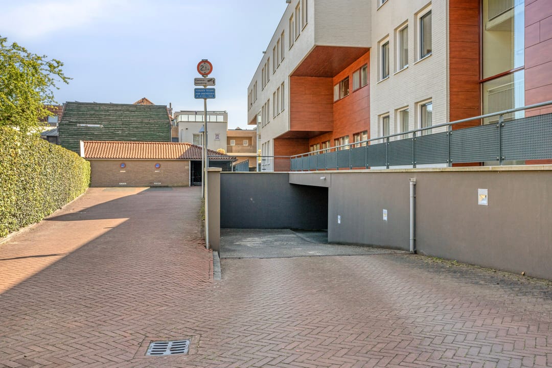 Foto 61 van Nieuwstraat 14-02