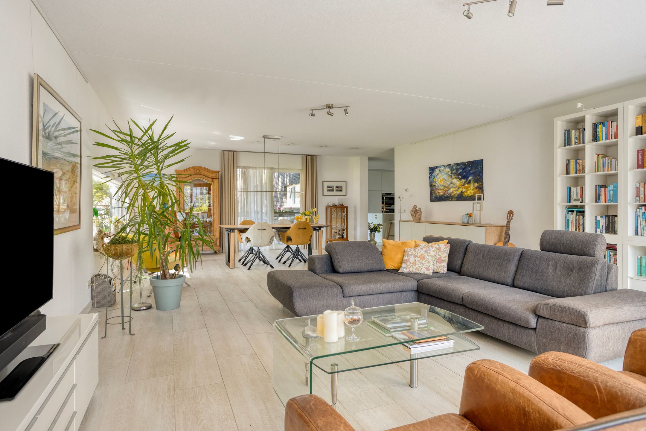 Foto 21 van Nieuwstraat 14-02