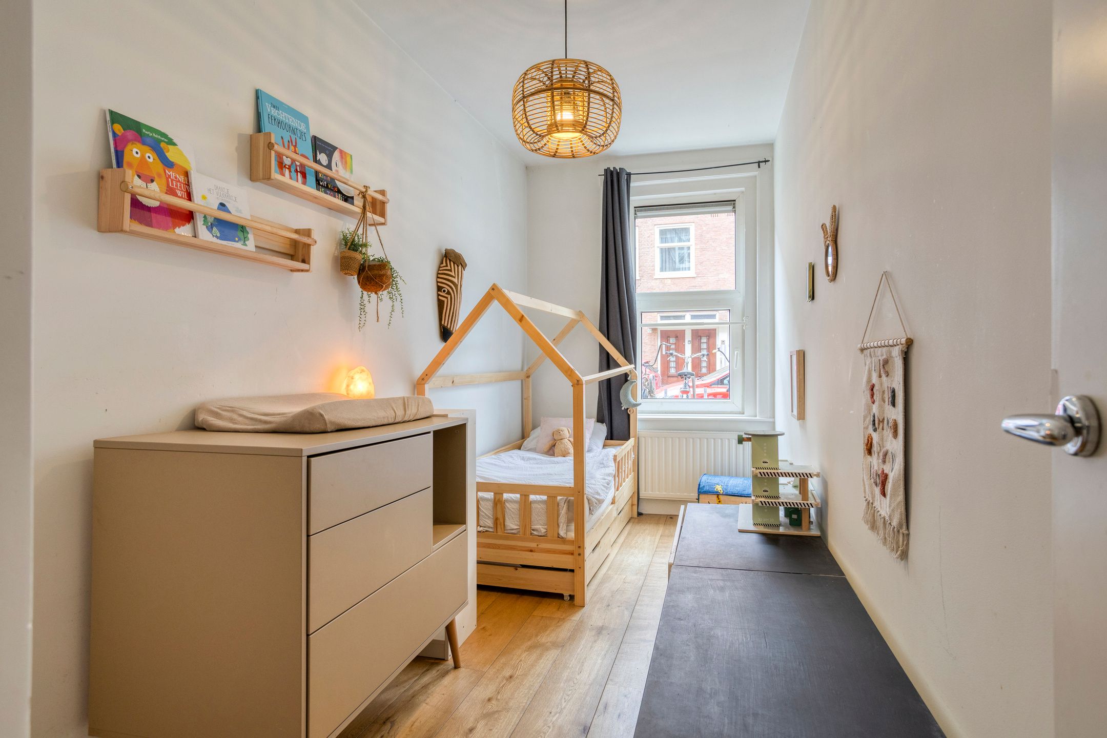 Foto 12 van Bonairestraat 92