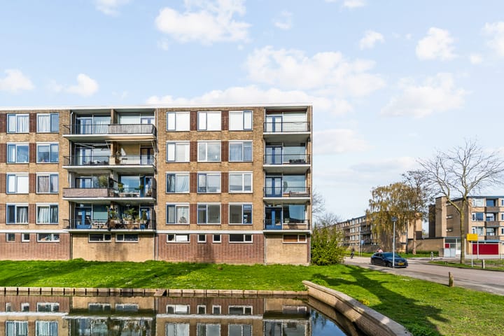 Foto 2 van Dahliastraat 6