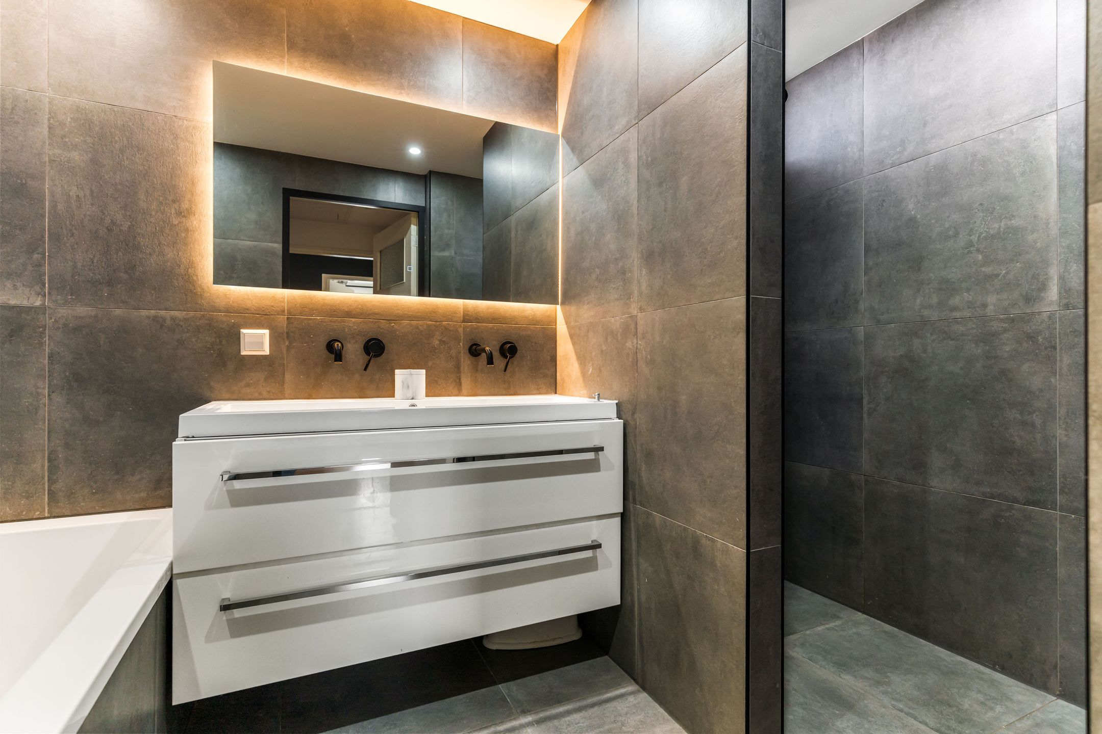 Foto 21 van Dahliastraat 6