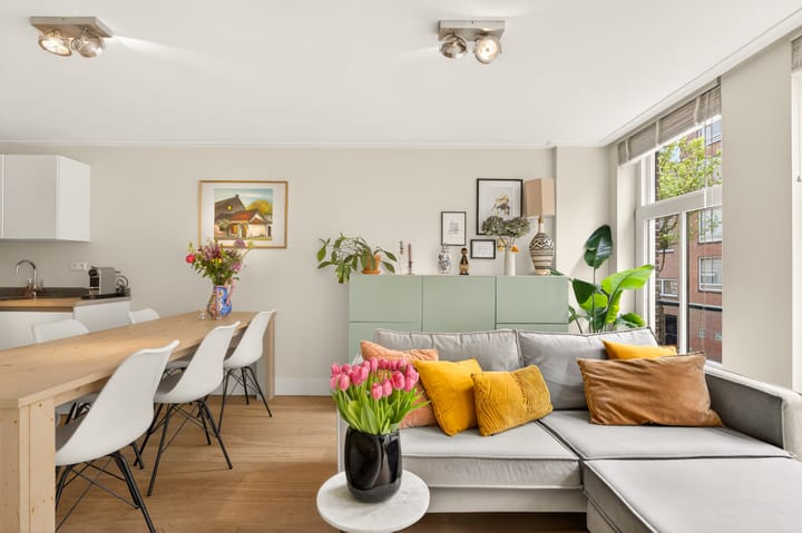 Photo 2 of Tweede Oosterparkstraat 43-A