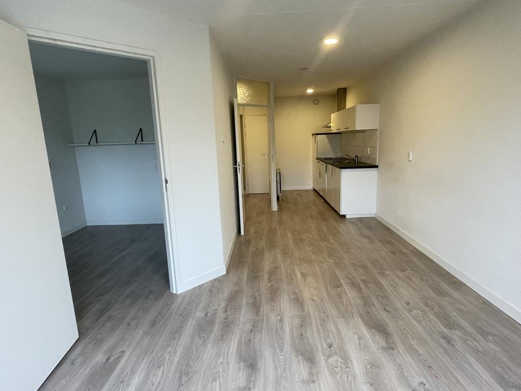 Foto 4 van Grenulaan 24-L