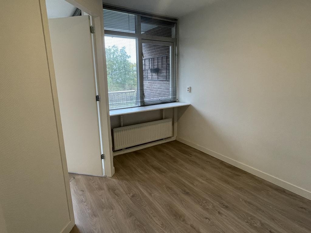 Foto 14 van Grenulaan 24-L