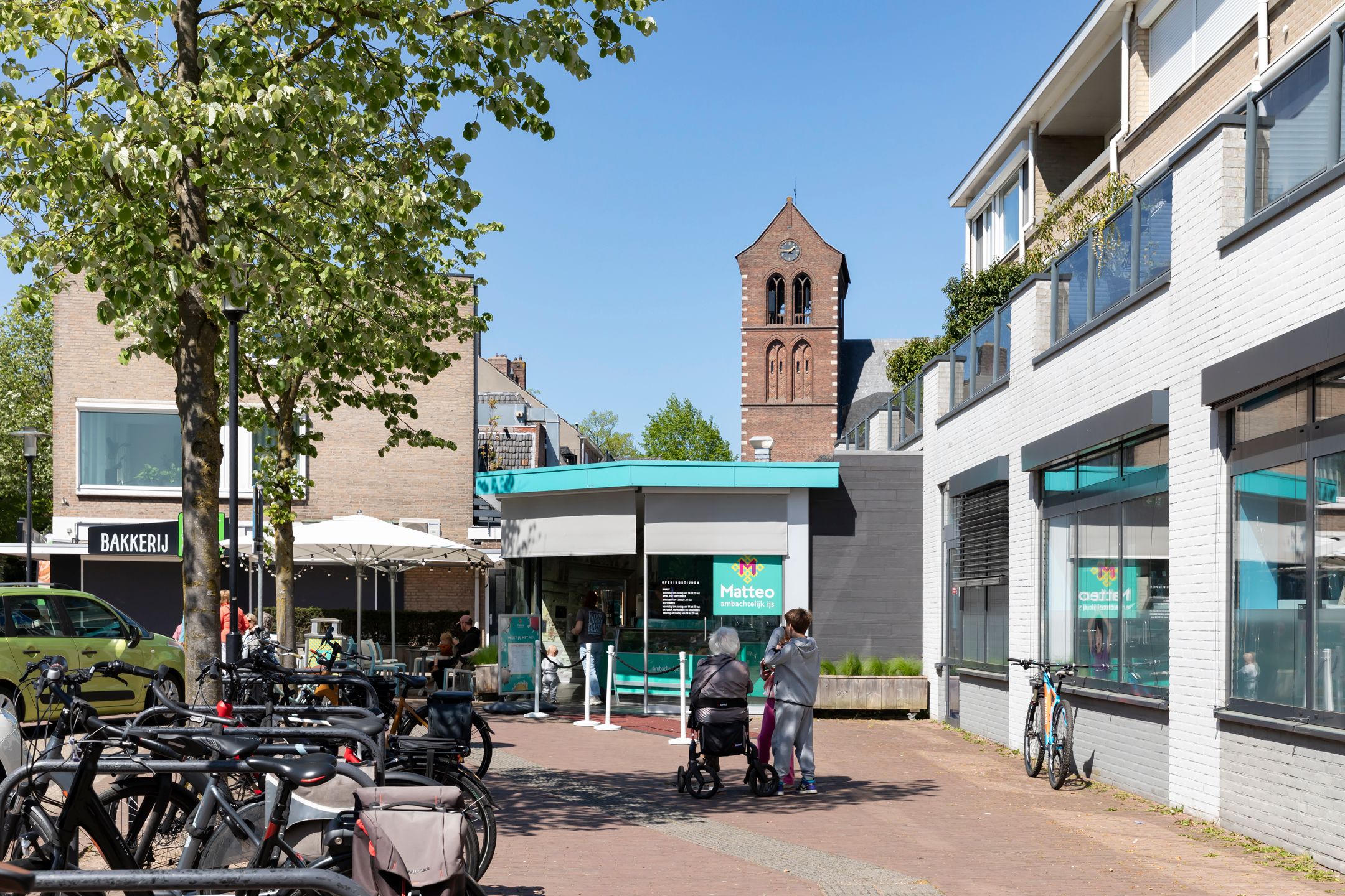 Spacious detached family residence with extensive parking and roof terrace in Oisterwijk Center — 48