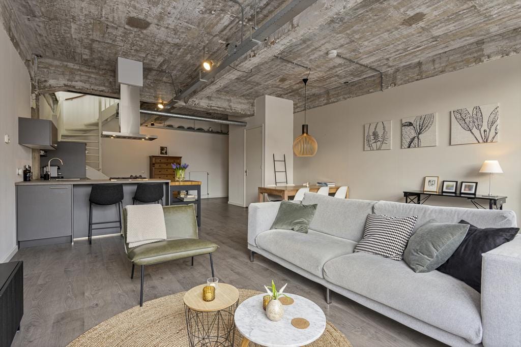 Foto 10 van Almystraat 54