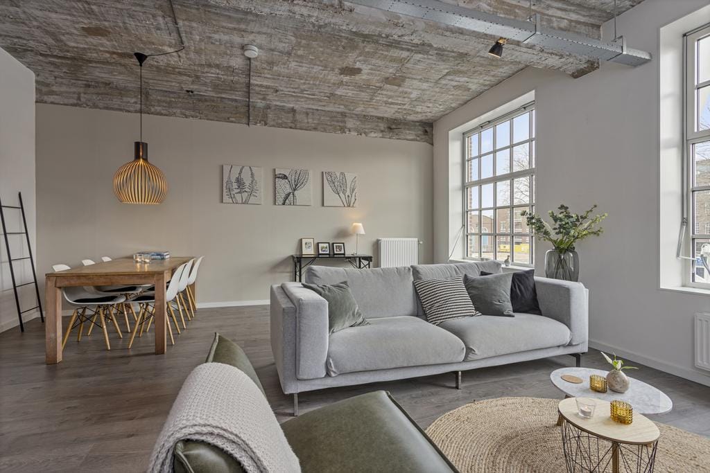 Foto 11 van Almystraat 54