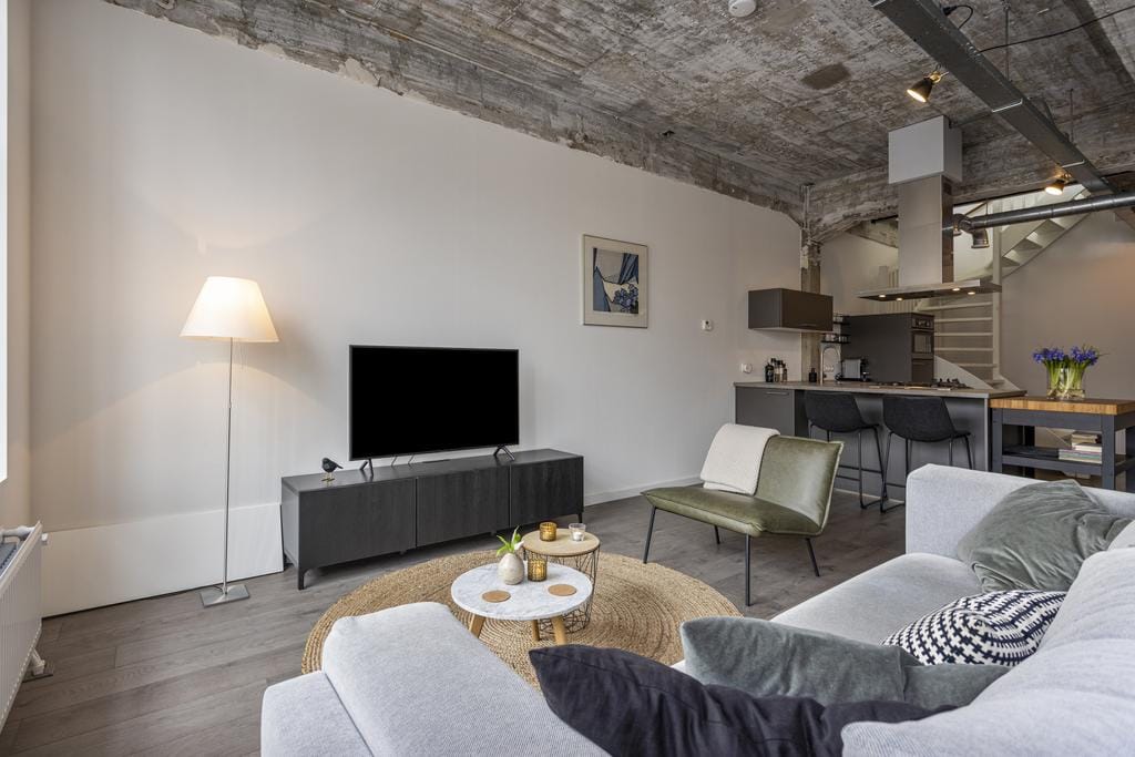 Foto 13 van Almystraat 54