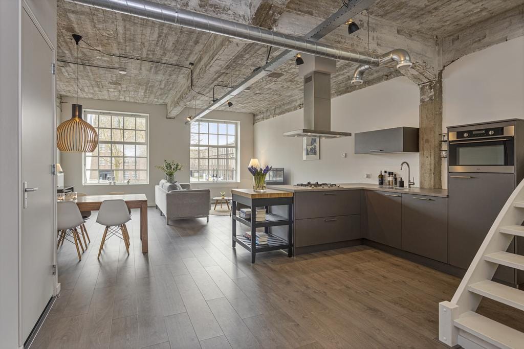 Foto 7 van Almystraat 54