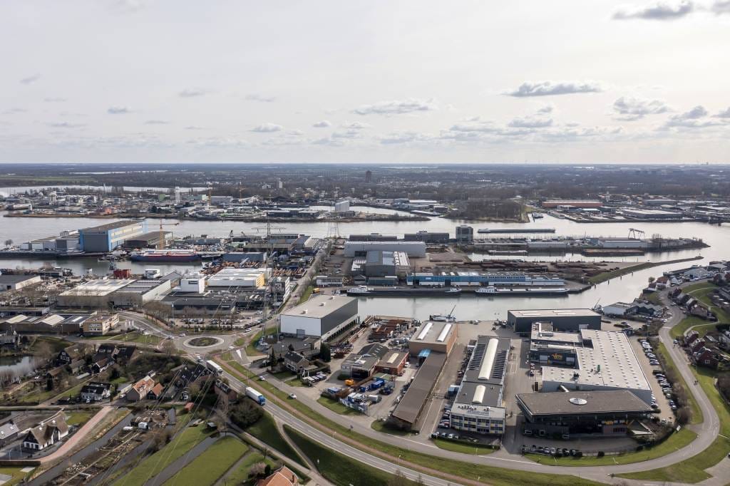 Bekijk foto 5 van Nanengat 7