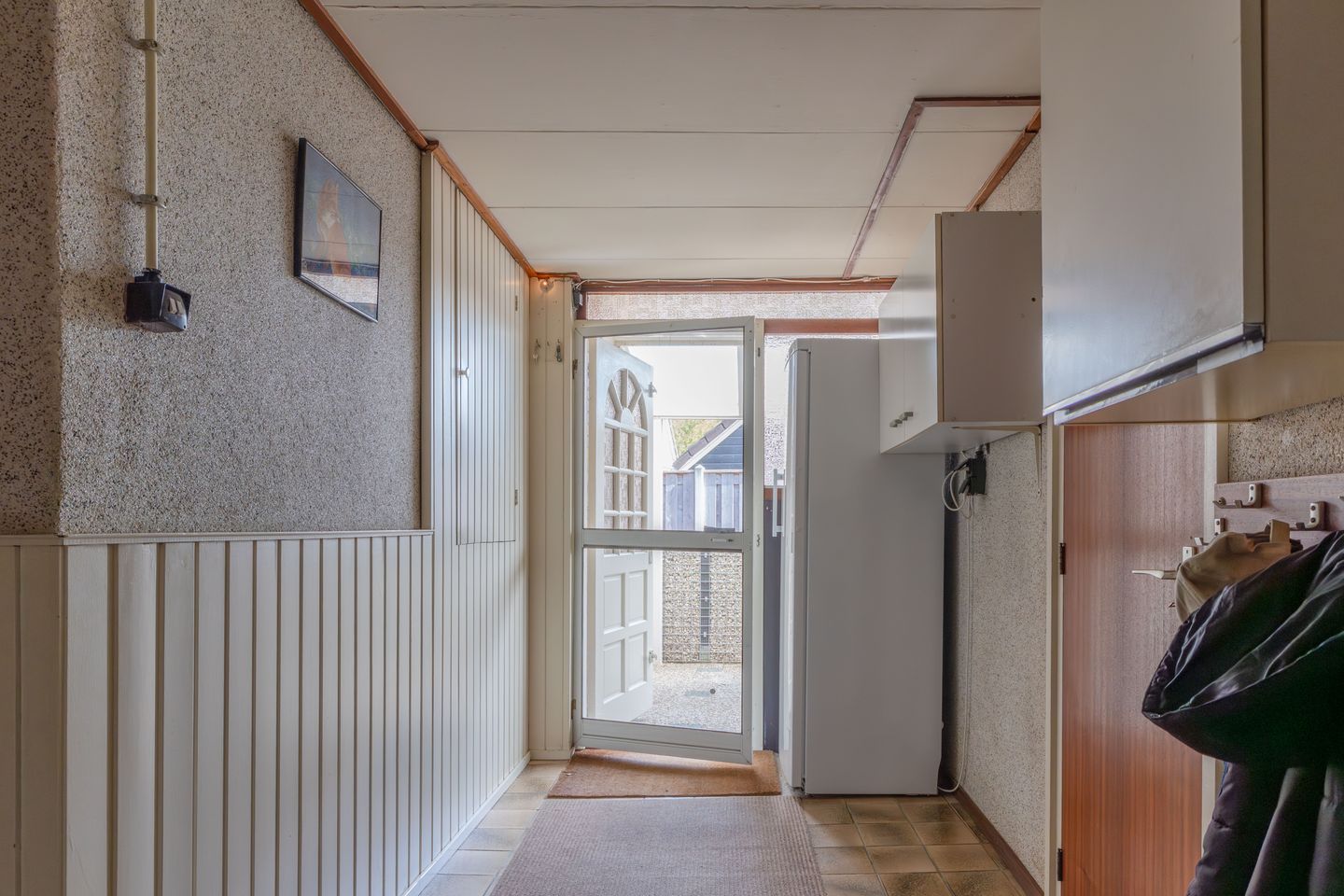 Spacious detached home with sunny garden and double driveway in Drogeham — 19
