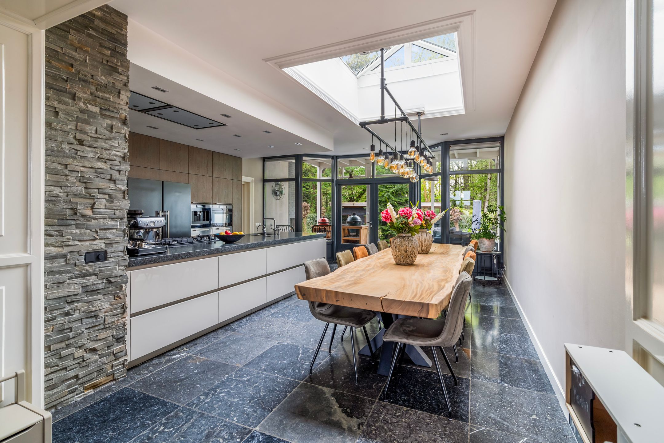 Foto 15 van Albrandswaardsedijk 90