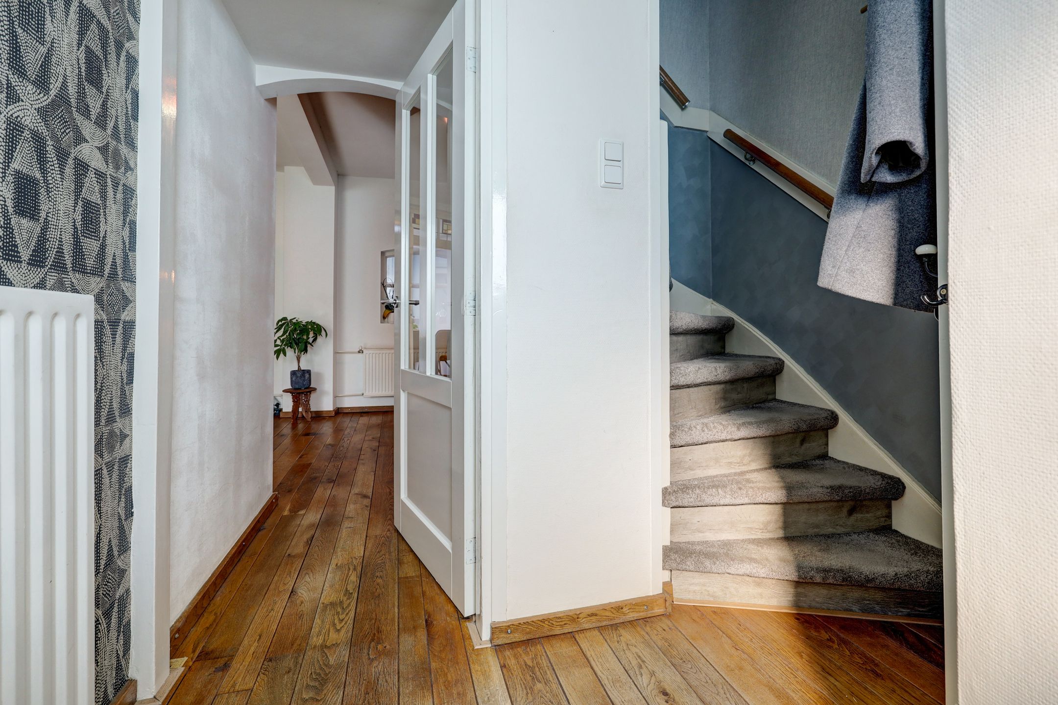 Spacious Terraced Home with Full-Width Extension and Sunny West-Facing Garden in Best — 21