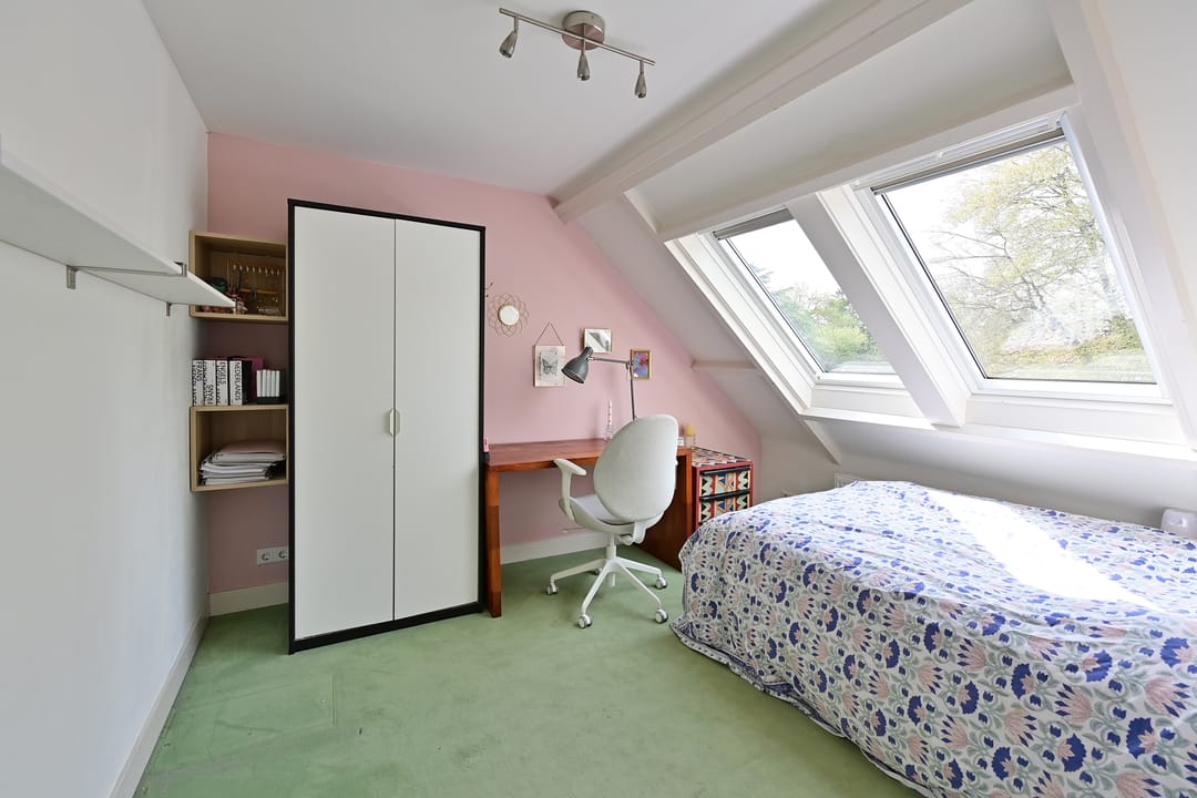 Characteristic 1930s Family Villa in Sought-After Zwarteberg, Laren — 26