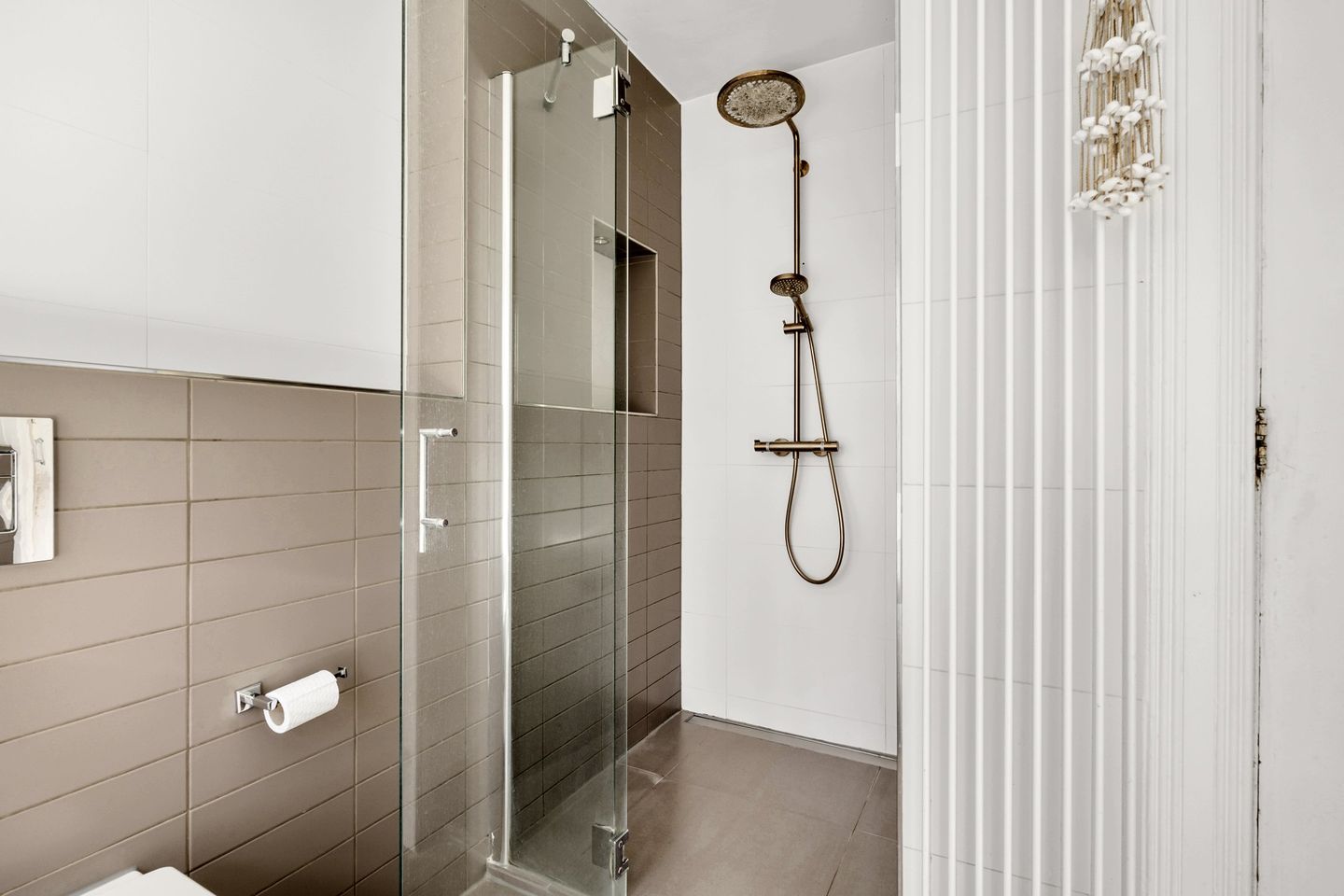 Renovated Upper Apartment with Roof Terrace in Amsterdam South — 19
