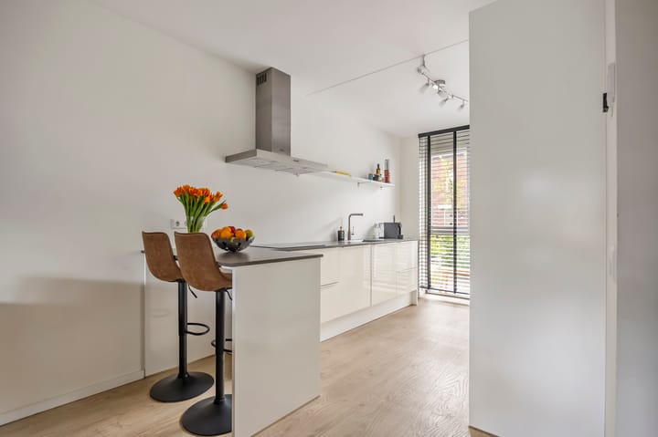 Foto 3 van Sergeant 37